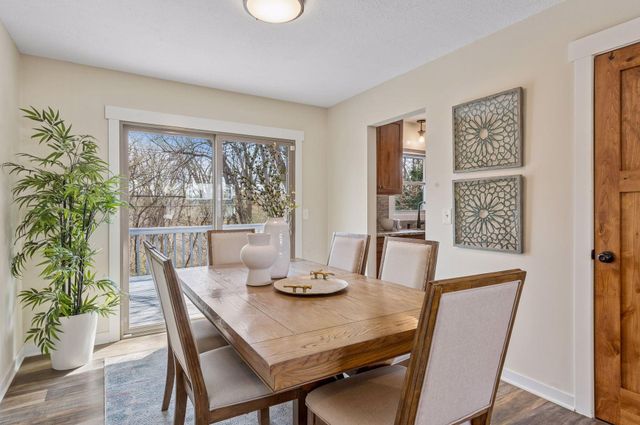 8209 38th Avenue N, New Hope, MN 55427