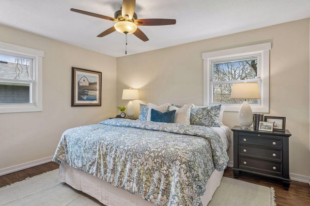 8209 38th Avenue N, New Hope, MN 55427