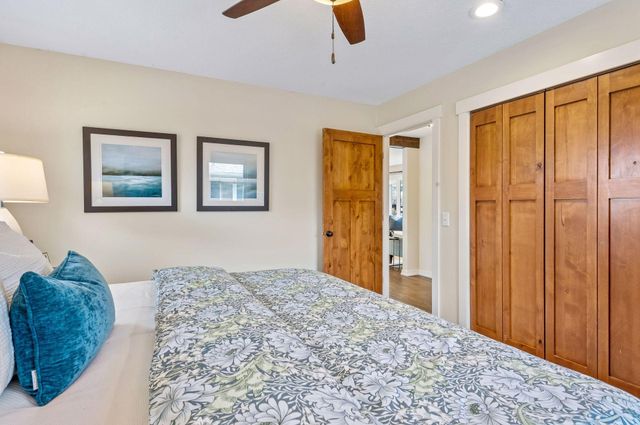 8209 38th Avenue N, New Hope, MN 55427