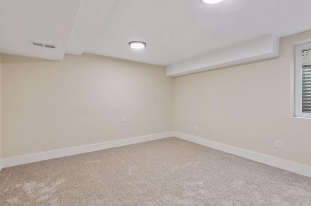 8209 38th Avenue N, New Hope, MN 55427