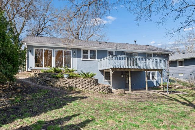 8209 38th Avenue N, New Hope, MN 55427