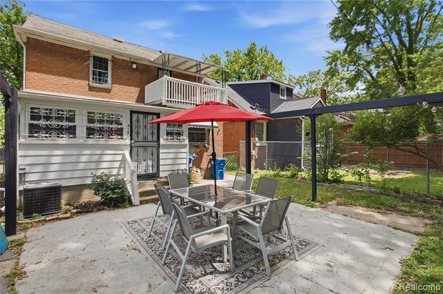 20417 Sheffield Road, Detroit, MI 48221