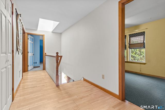 16 Lake Street, Burlington, CT 06013