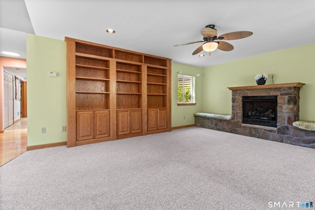 16 Lake Street, Burlington, CT 06013