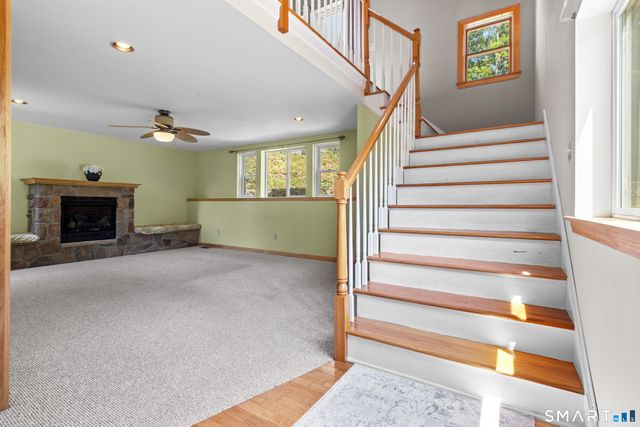 16 Lake Street, Burlington, CT 06013
