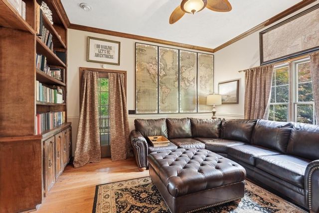 281 Red Williams Rd, Crossville, TN 38571