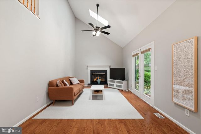 19220 SPRINGFIELD CIR, Jeffersonton, VA 22724