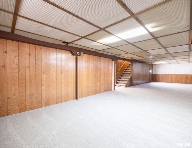 1504 N 5TH Street, Pekin, IL 61554