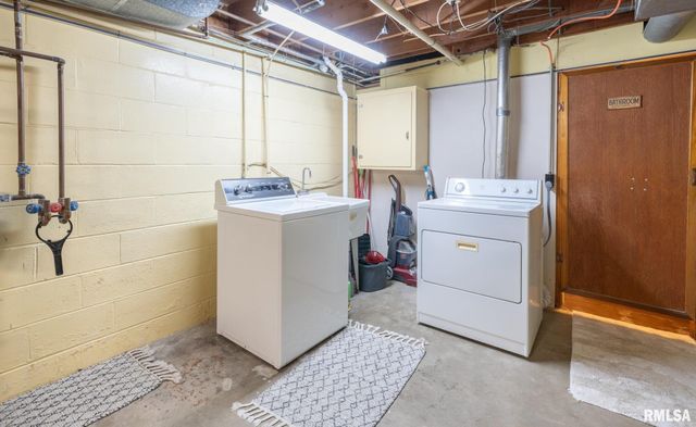 1504 N 5TH Street, Pekin, IL 61554