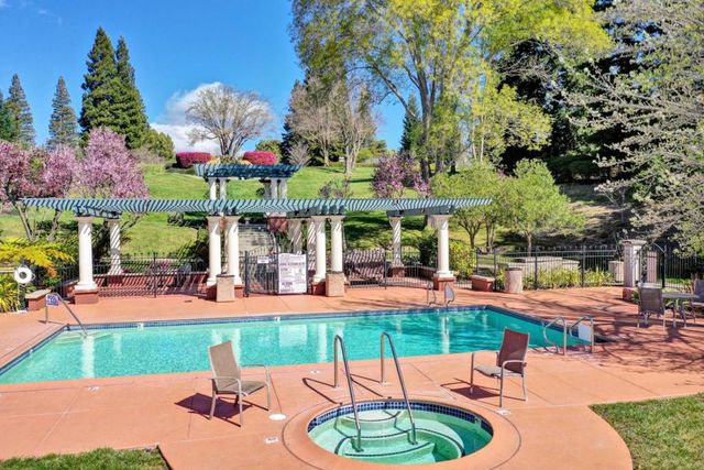 230 Lakeridge Way, San Ramon, CA 94582