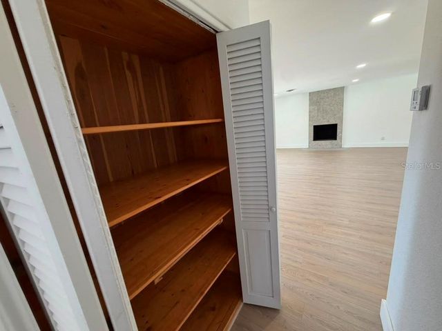 1822 BANYAN TREE DRIVE, Edgewater, FL 32132
