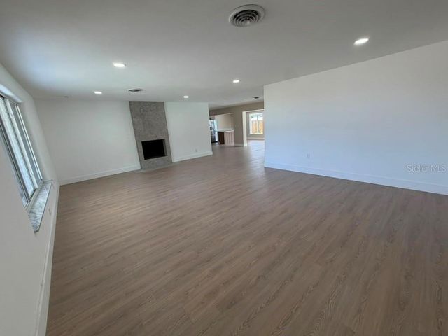 1822 BANYAN TREE DRIVE, Edgewater, FL 32132