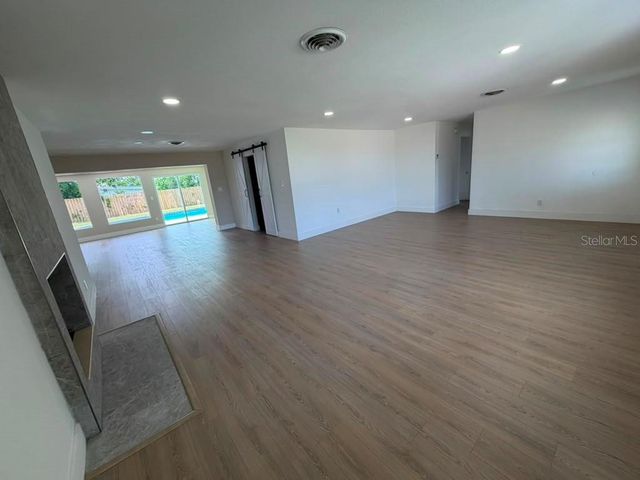 1822 BANYAN TREE DRIVE, Edgewater, FL 32132