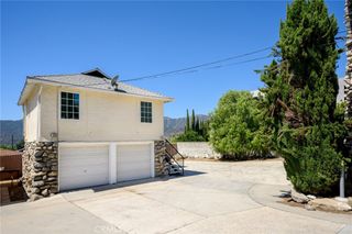 2526 Foothill Boulevard 1/2, La Crescenta, CA 91214