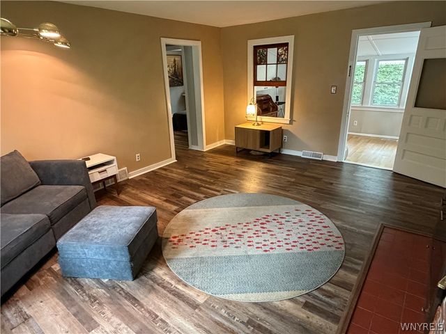 7731 Zimmerman Road, Boston, NY 14075
