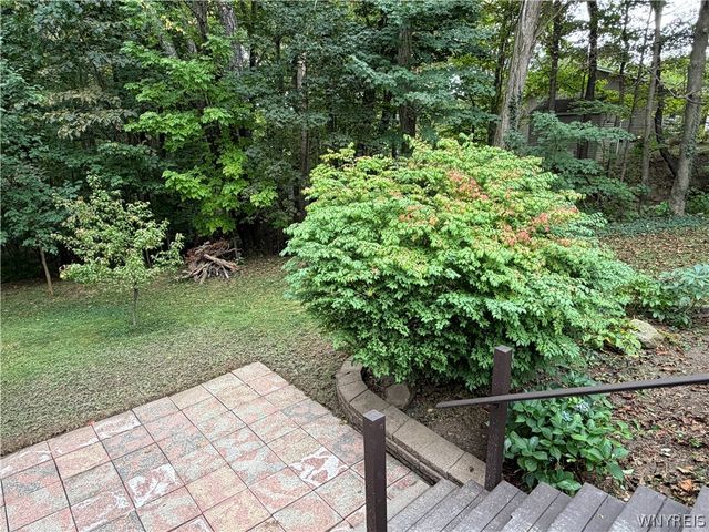7731 Zimmerman Road, Boston, NY 14075
