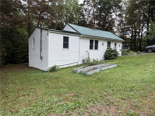 7731 Zimmerman Road, Boston, NY 14075