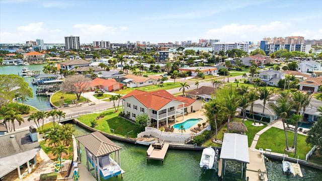 350 HARBOR PASSAGE, Clearwater Beach, FL 33767