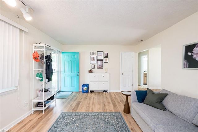 3700 Kings Point ARCH, Virginia Beach, VA 23452