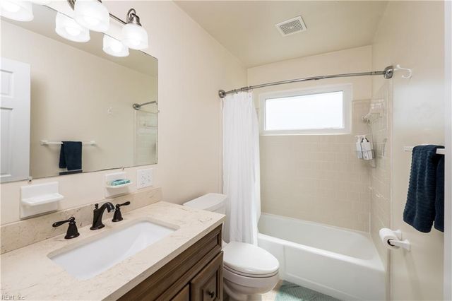 3700 Kings Point ARCH, Virginia Beach, VA 23452