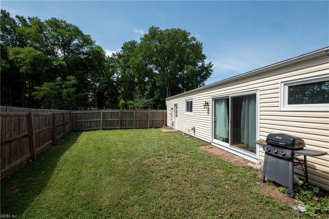 3700 Kings Point ARCH, Virginia Beach, VA 23452