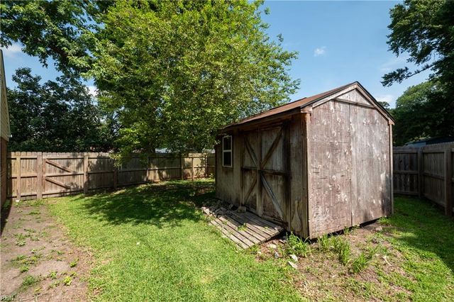 3700 Kings Point ARCH, Virginia Beach, VA 23452