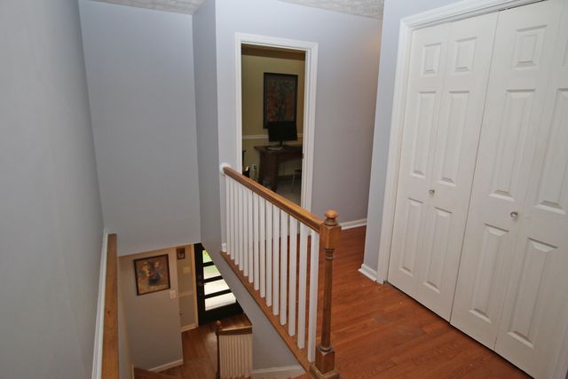 1712 Brook Park Drive, Lexington, KY 40515