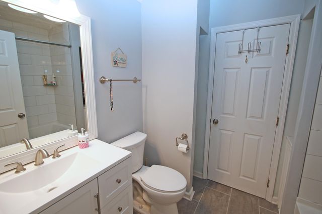 1712 Brook Park Drive, Lexington, KY 40515