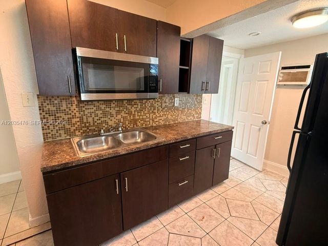 61 NE 59th Terrace, Miami, FL 33137