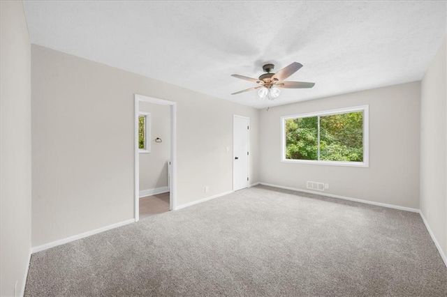 2053 Deerfield Run, Snellville, GA 30078