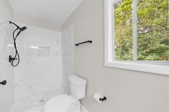 2053 Deerfield Run, Snellville, GA 30078