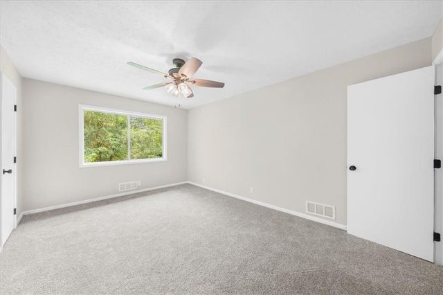 2053 Deerfield Run, Snellville, GA 30078