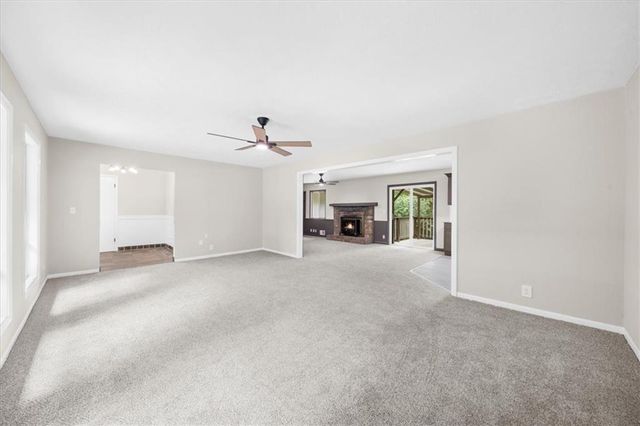 2053 Deerfield Run, Snellville, GA 30078