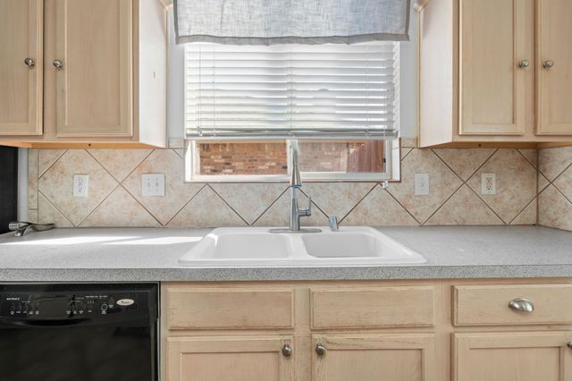 3116 Mason Avenue, Corinth, TX 76210