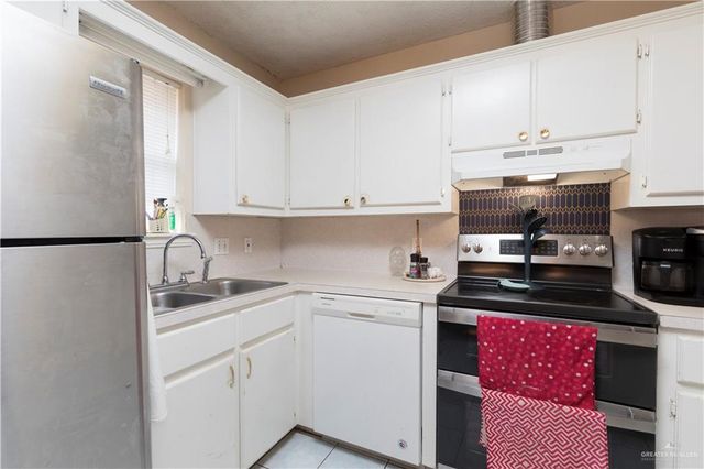 1609 River Bend Drive, Mission, TX 78572