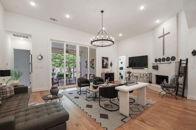 2514 Heritage Park Drive, Missouri City, TX 77459