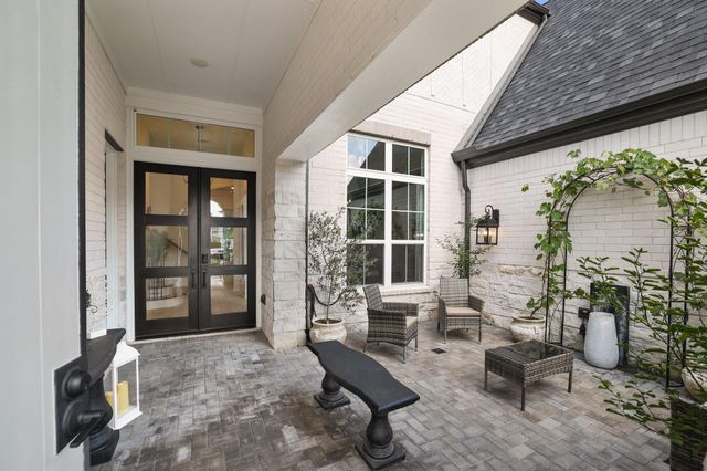 2514 Heritage Park Drive, Missouri City, TX 77459