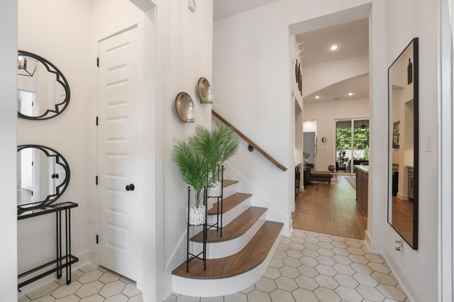 2514 Heritage Park Drive, Missouri City, TX 77459