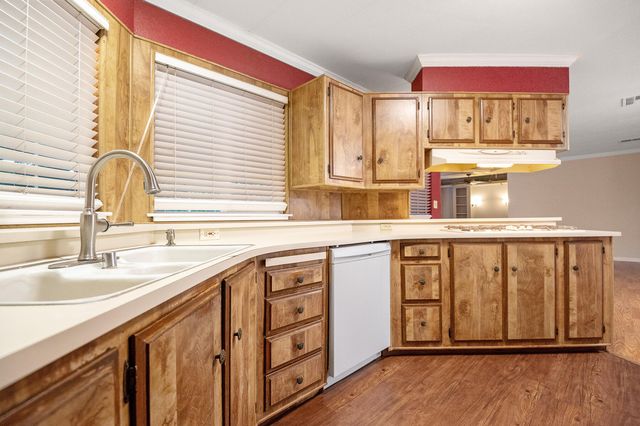 2400 W Midvalley Avenue Ld44, Visalia, CA 93277