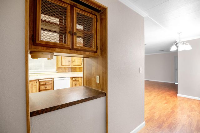 2400 W Midvalley Avenue Ld44, Visalia, CA 93277