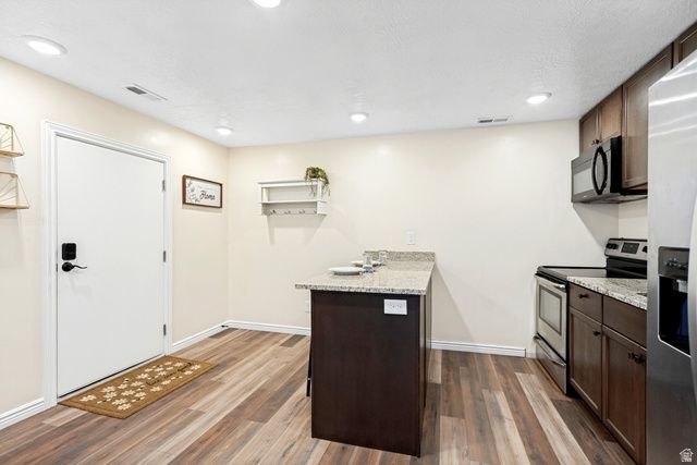 1714 S 1450 W, Woods Cross, UT 84087