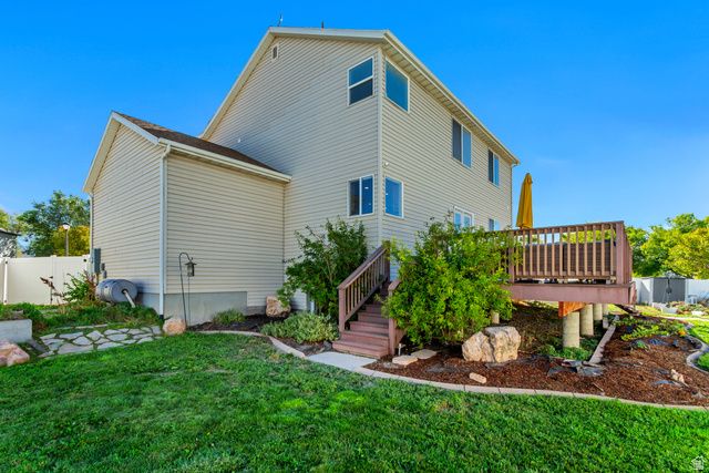 1714 S 1450 W, Woods Cross, UT 84087