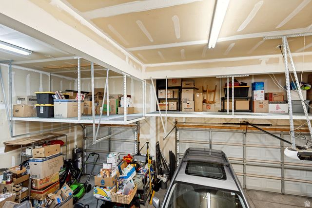 1714 S 1450 W, Woods Cross, UT 84087