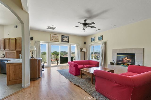 18380 Avenida Caleta, Murrieta, CA 92562