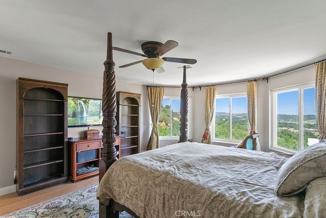 18380 Avenida Caleta, Murrieta, CA 92562