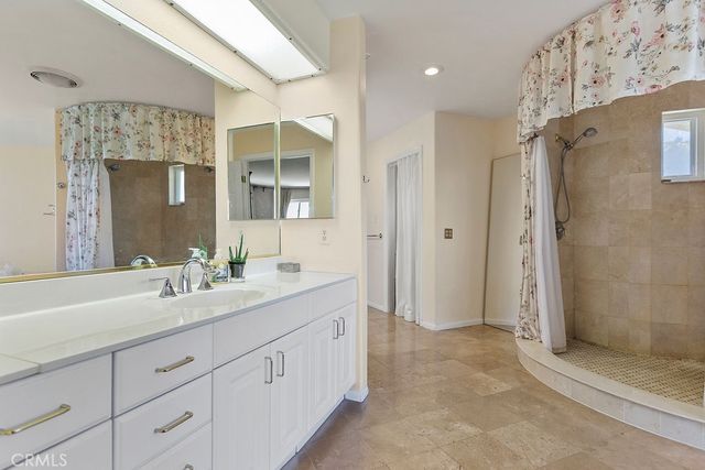 18380 Avenida Caleta, Murrieta, CA 92562