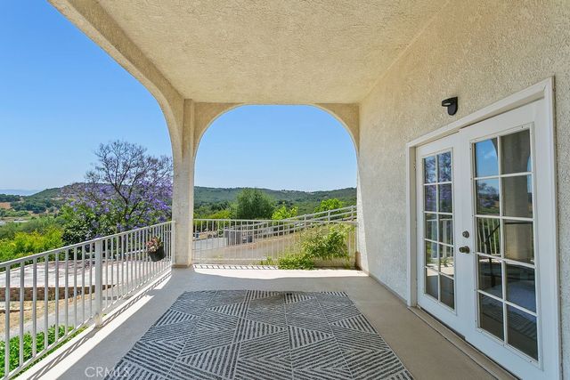 18380 Avenida Caleta, Murrieta, CA 92562