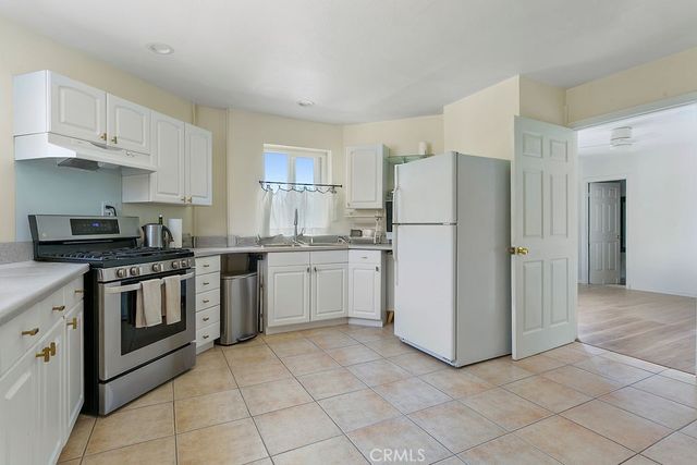 18380 Avenida Caleta, Murrieta, CA 92562