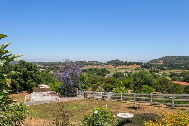 18380 Avenida Caleta, Murrieta, CA 92562