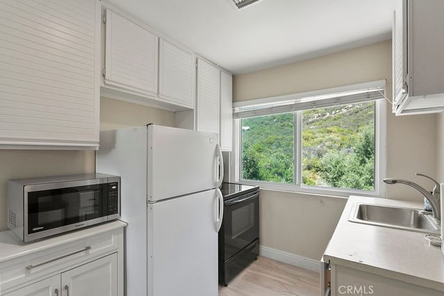 18380 Avenida Caleta, Murrieta, CA 92562